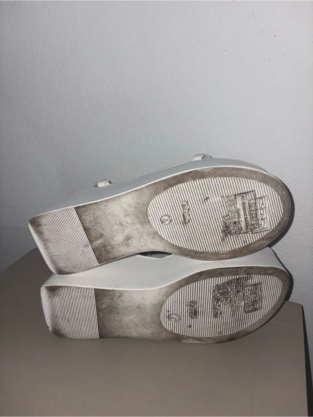 Y2K White Chunky Platform Sandals